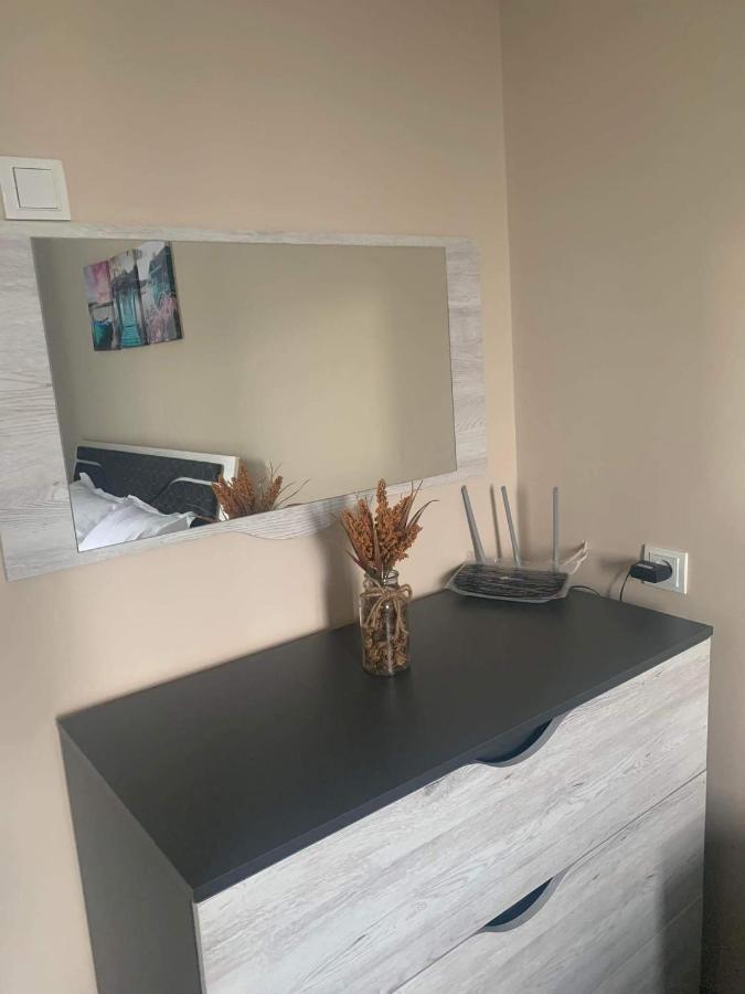 Lovely Brand New Apartment With 2 Rooms And Balcony Kišiněv Exteriér fotografie