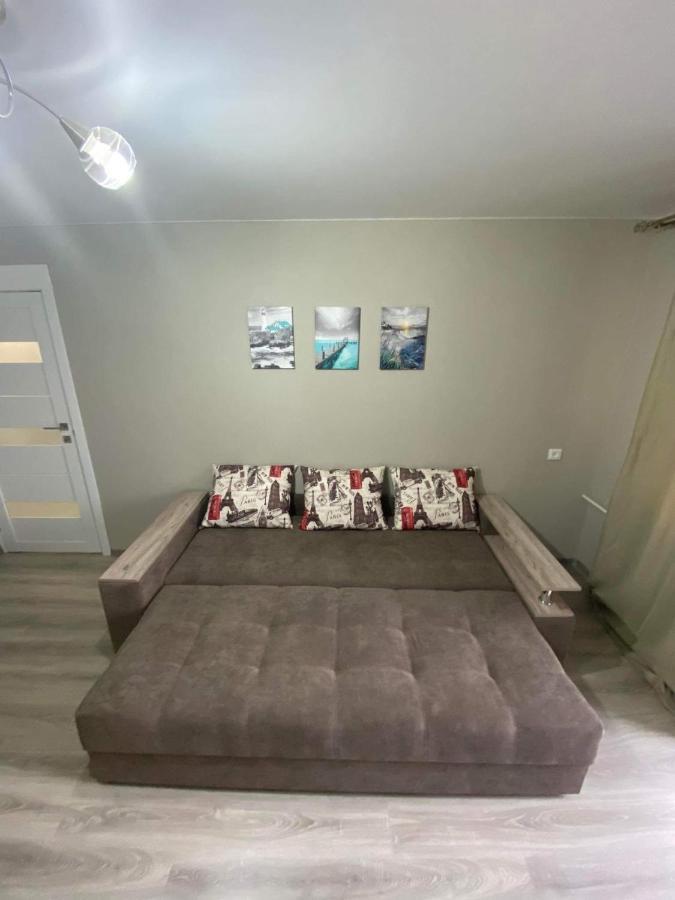 Lovely Brand New Apartment With 2 Rooms And Balcony Kišiněv Exteriér fotografie