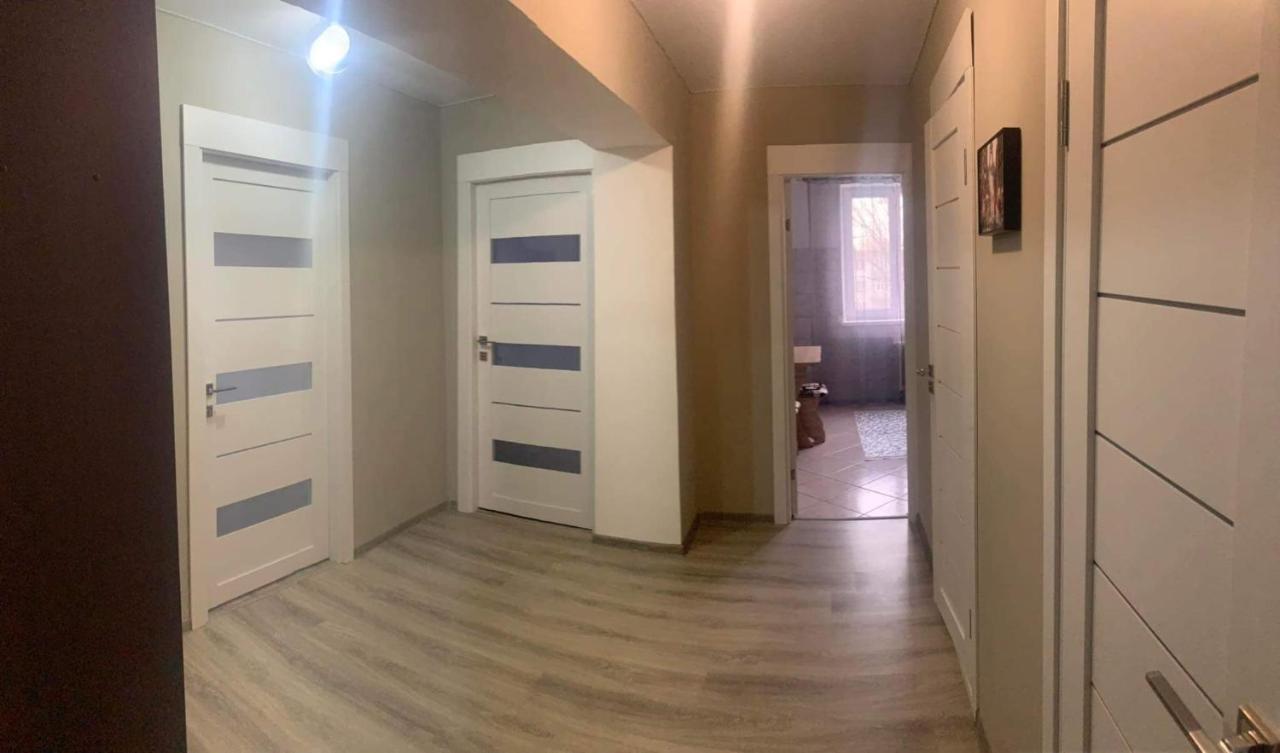 Lovely Brand New Apartment With 2 Rooms And Balcony Kišiněv Exteriér fotografie